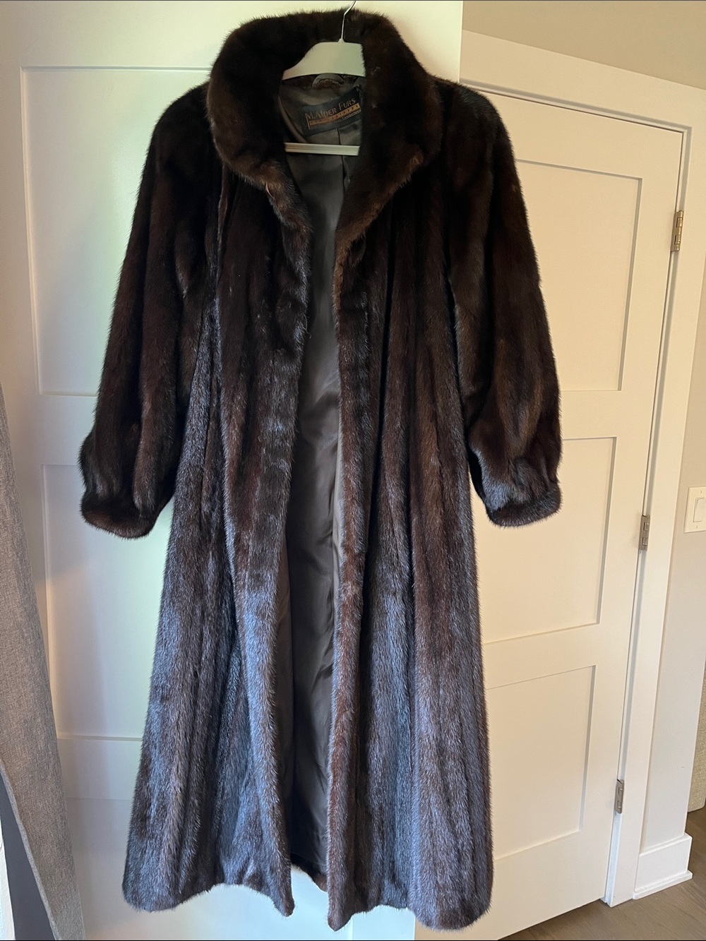 Long Brown Full-Length Mink Fur Robe Coat